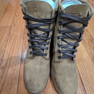 Chippewa Tan Lace-Up Boots